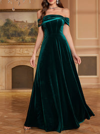 Emerald Green Velvet Off-Shoulder Evening Gown – Elegant Formal Party Dress for Women UAE